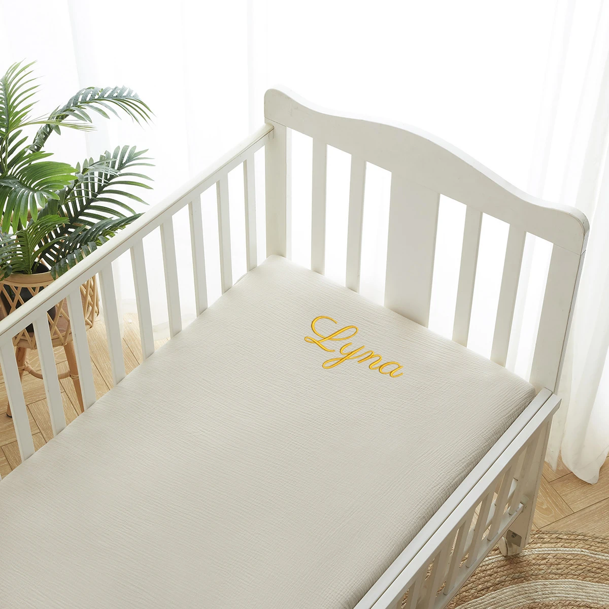 Personalized Name Embroidered  - Muslin Cotton Bedspread 评论和价格