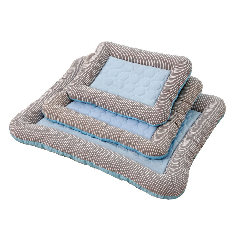 Cooling Pad Bed for Dogs Cats  - Cooling Blanket Hot Sleepers 评论和价格