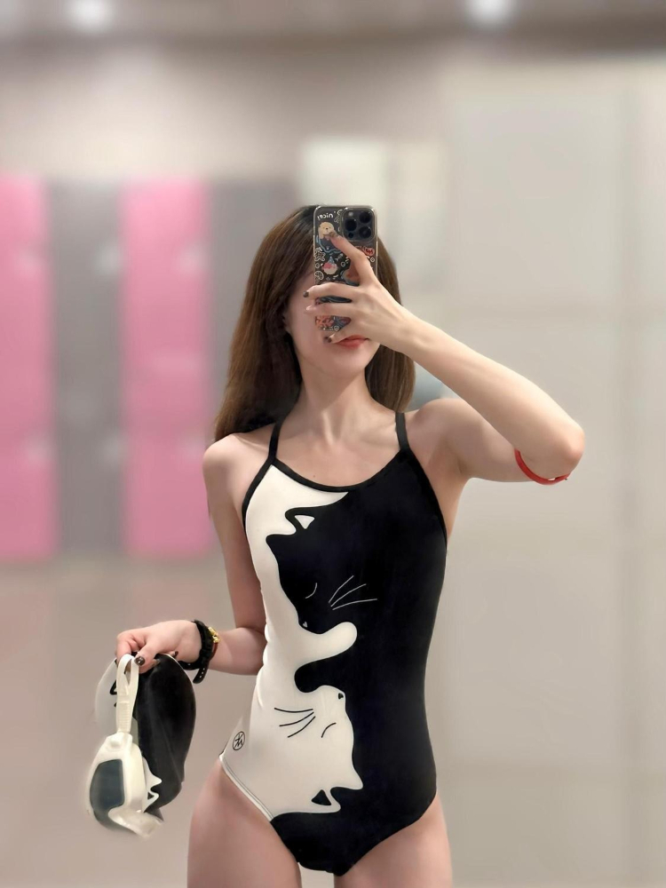 Black White Kitten Print Women - Bath 评论和价格